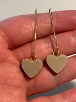 Latte beige mini resin heart earrings